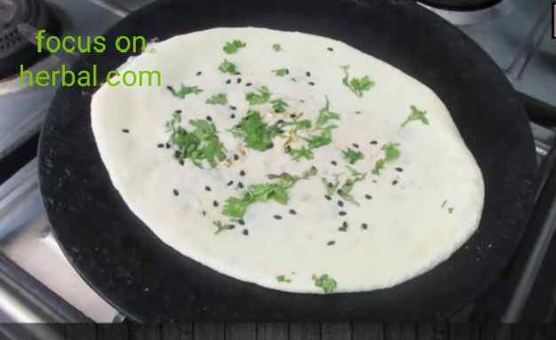 Stuffed paneer kulcha recipe in hindi 