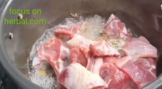 Degi mutton korma recipe in Hindi 