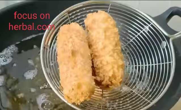 Chicken cheese bread rolls 