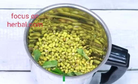 Saboot moong chilla recipe 