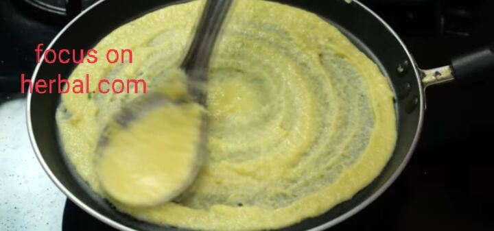 Moongdal cheese chilla recipe