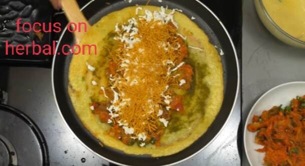 Moongdal paneer chilla recipe 