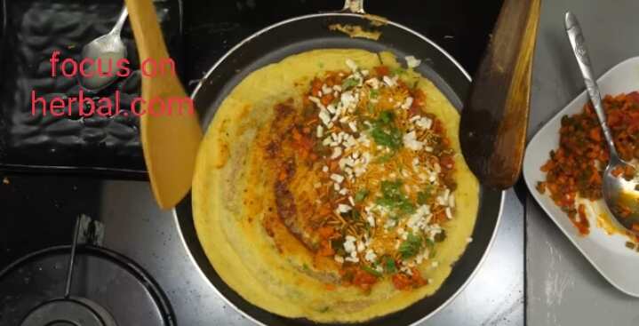 Moongdal cheese chilla recipe